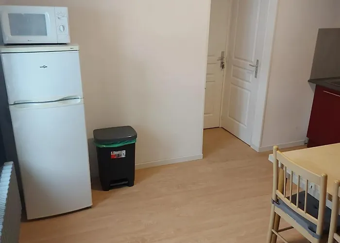 Maison Spacieuse à Avec Jardin Thun-Saint-Martin